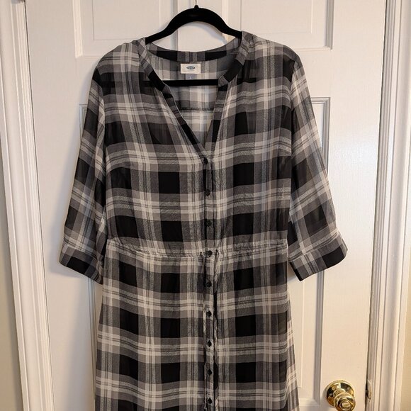 Old Navy Black & Gray Plaid Button-Front Tunic Shirt – Size Large - Picture 1 of 5